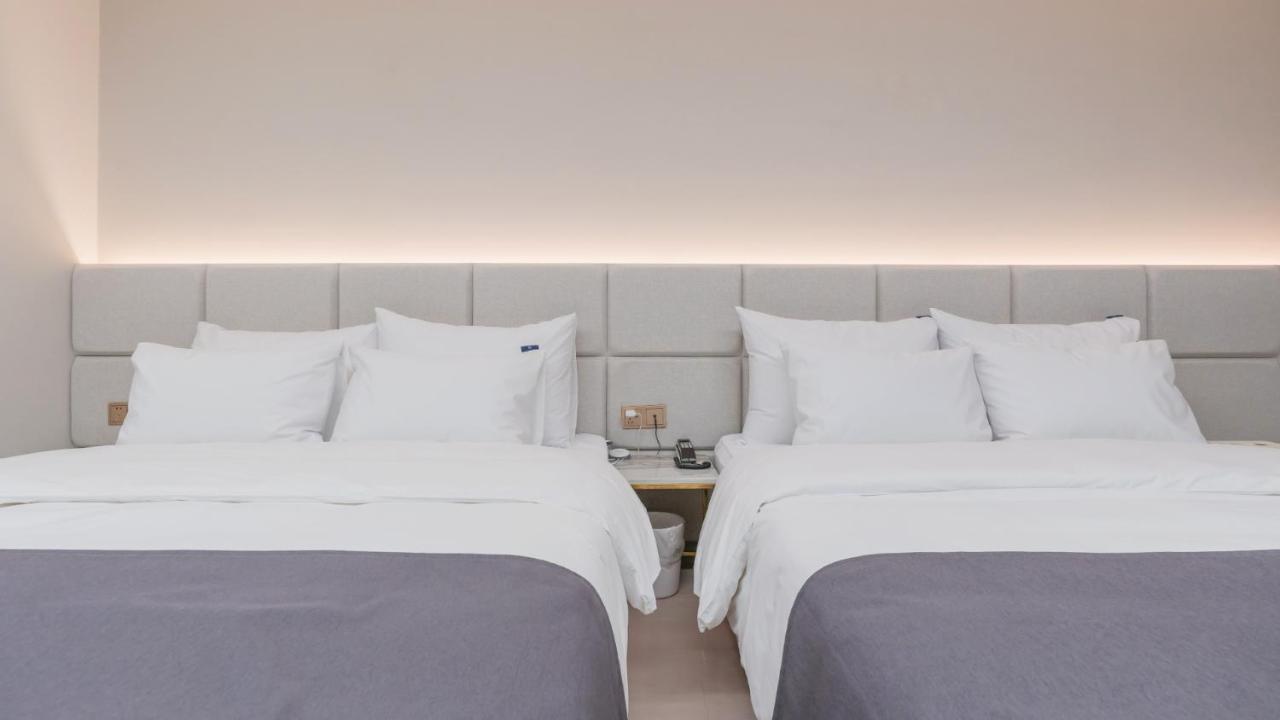 Denbasta Central Hotel Seomyeon Пусан Екстериор снимка
