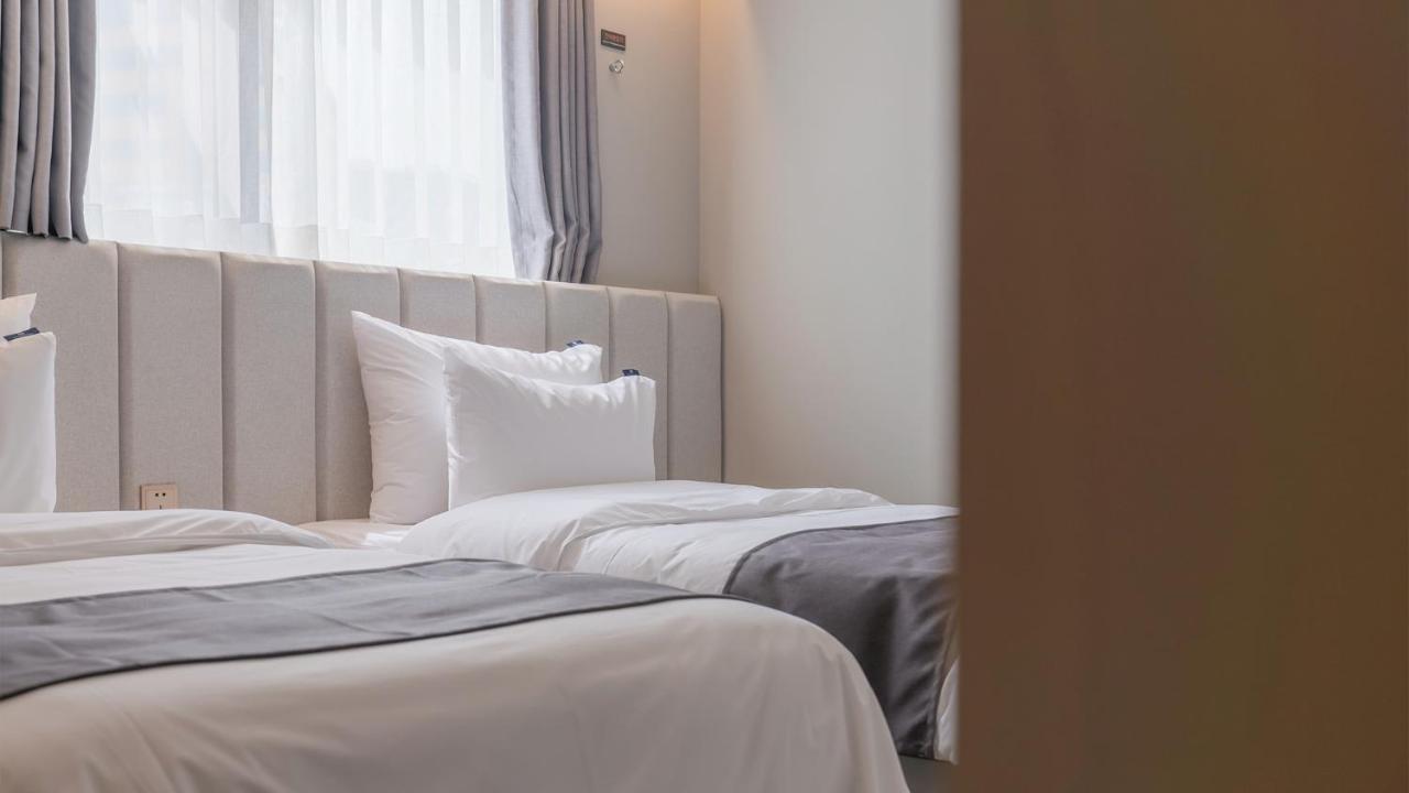 Denbasta Central Hotel Seomyeon Пусан Екстериор снимка