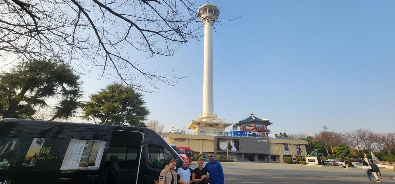 Denbasta Central Hotel Seomyeon Пусан Екстериор снимка